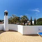 Casa Floresta - Fabulous Карвоейру
